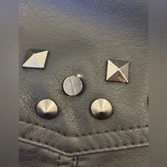 NWT 90s BLACK STUDDED MOTO JACKET ROCKABILLY VEGAN LEATHER JESSICA SIMPSON SZ XL - Picture 8 of 11